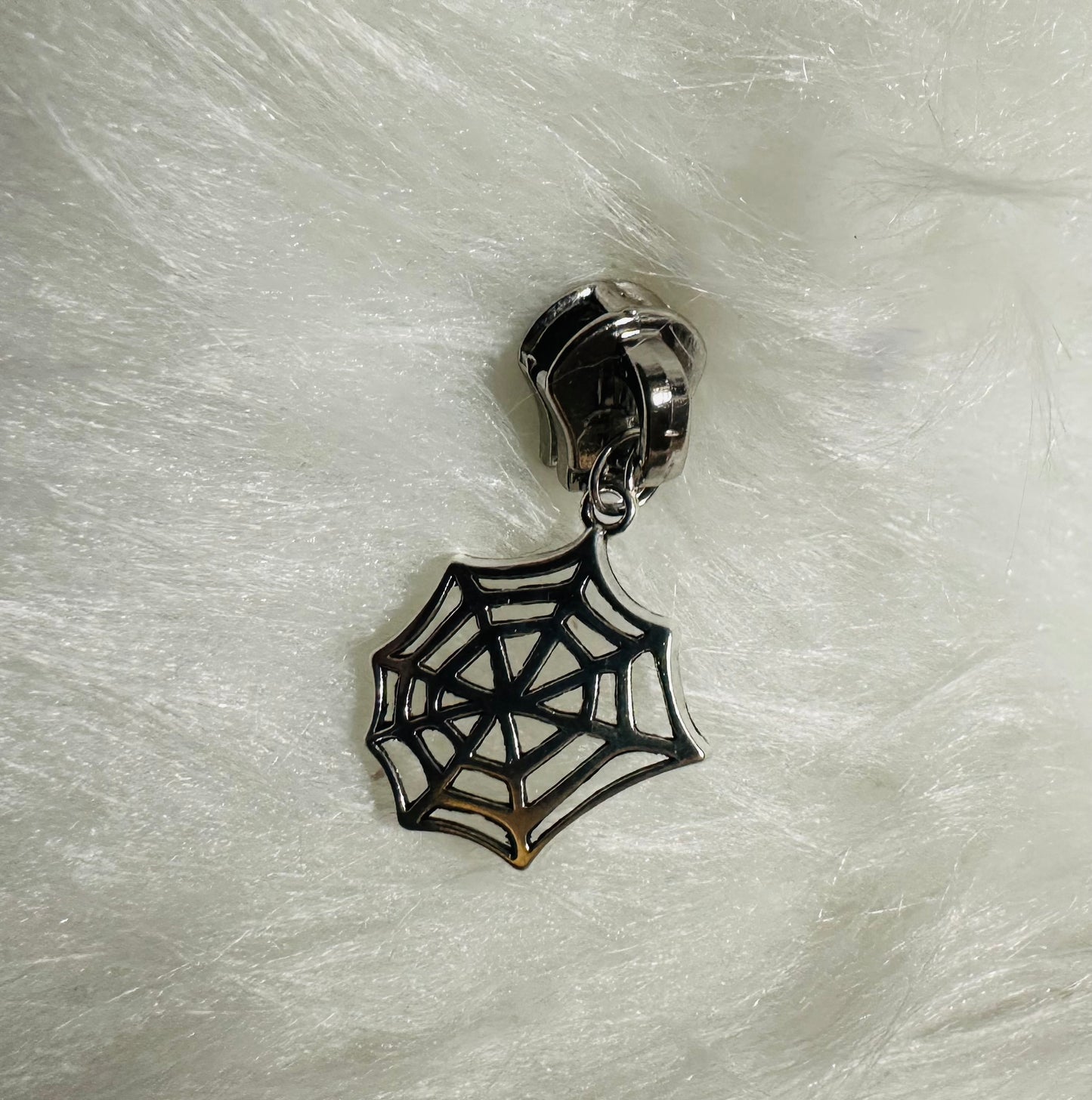 Spiderweb pull
