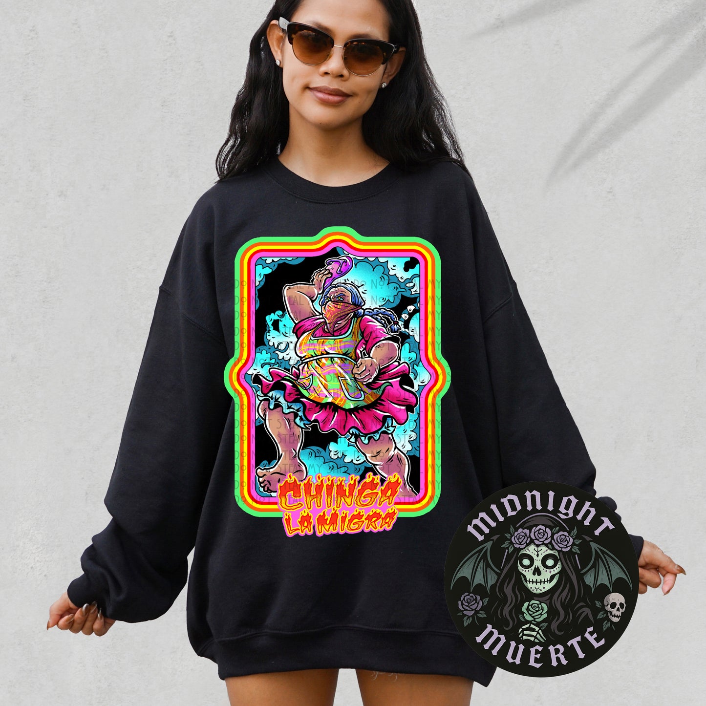 Chinga la migra Crewneck sweater
