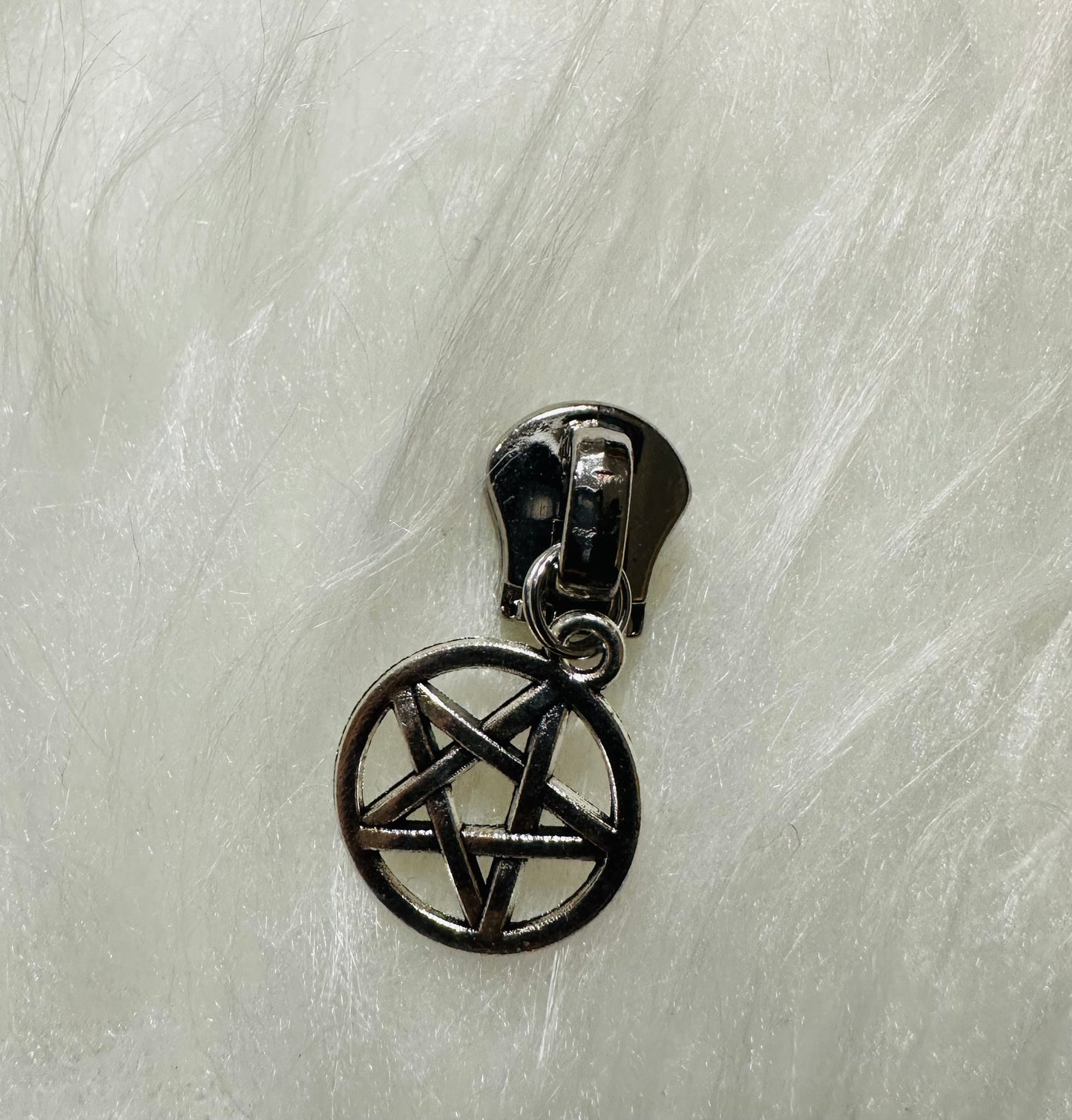 Pentagram Pull