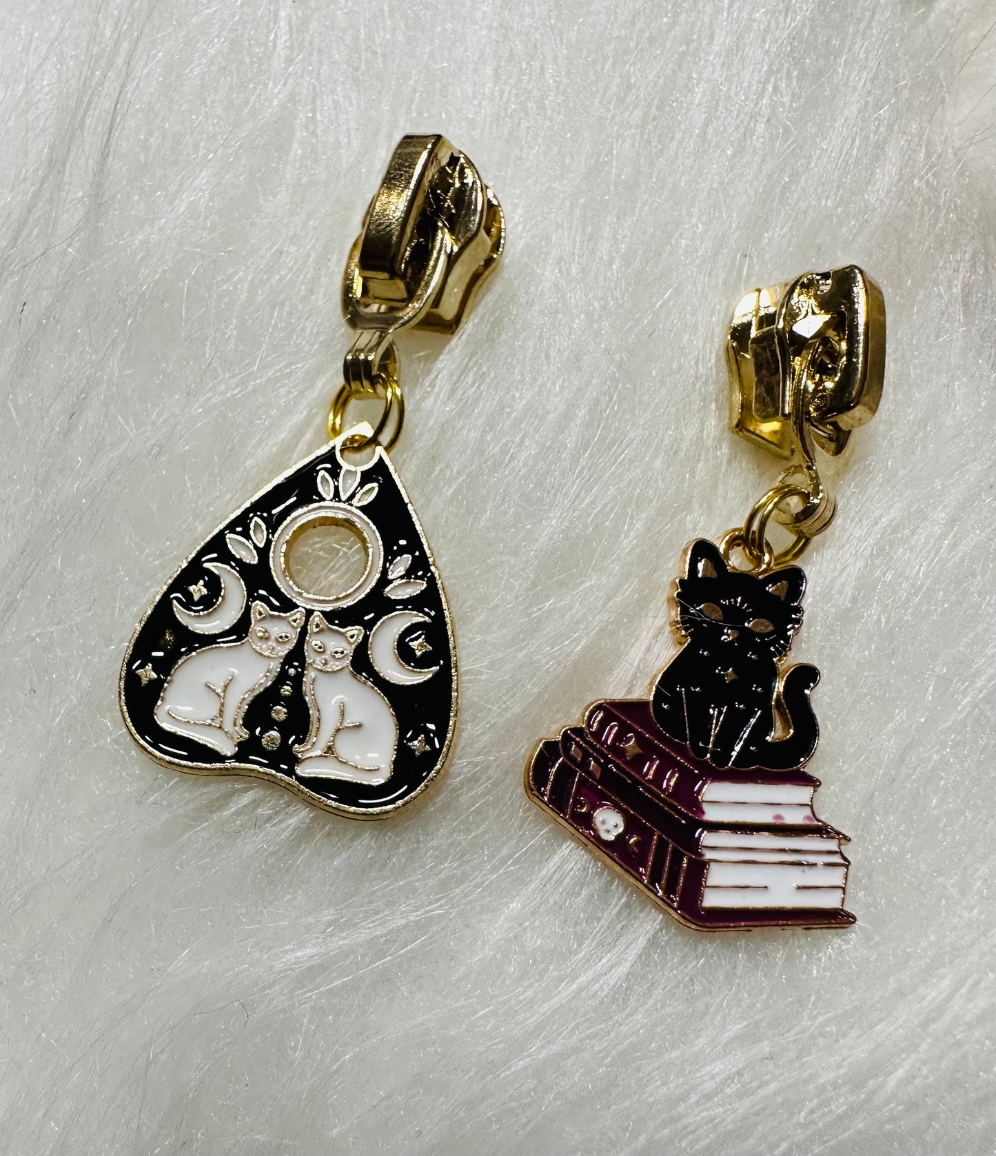 Cat witchy pulls (2 set)