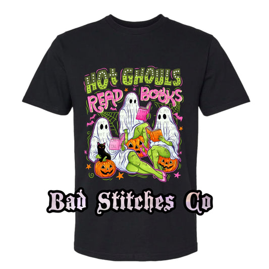 Hot ghouls read tee